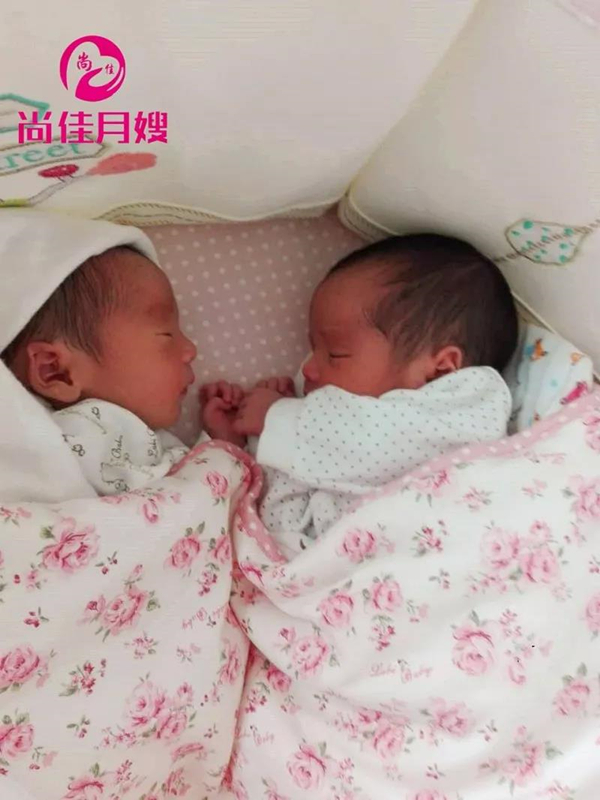 尚佳專業(yè)月嫂丨科普丨寶寶一天放N個(gè)屁，是腸胃不好？